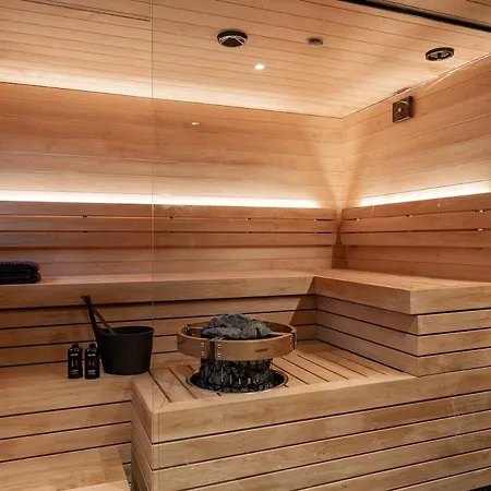 Hormistonjaenkae By Hi Yllaes