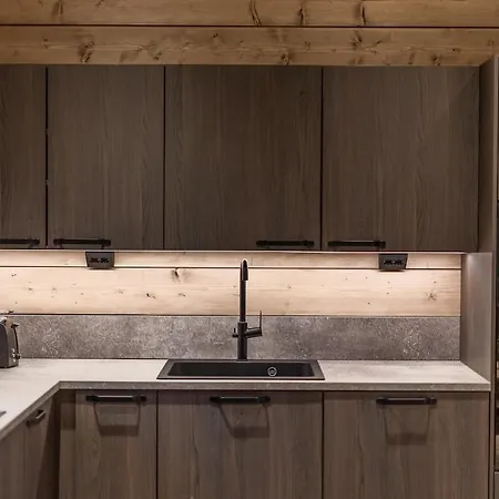 Hormistonjaenkae By Hi Yllaes Äkäslompolo