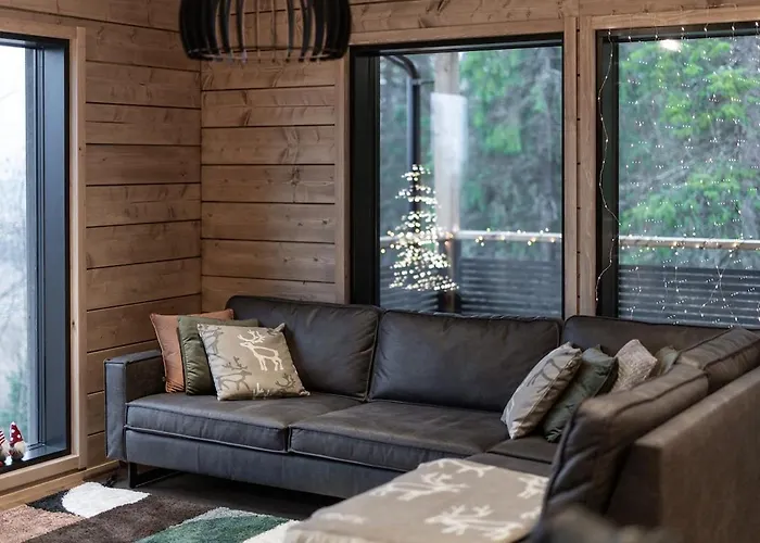 Hormistonjaenkae By Hi Yllaes *