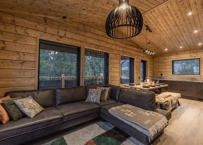 Hormistonjaenkae By Hi Yllaes